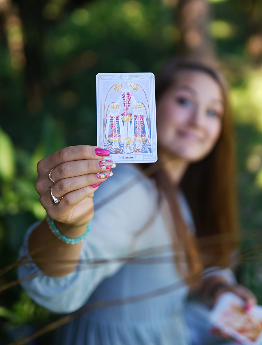 The keys of loving living, kirjalliset kattavat tarot tulkinnat työ, rakkaus, parisuhde, tulevaisuus, tämä hetki anni pöyhiä